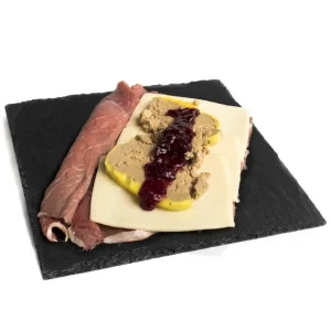 cachopo de micuit con frambuesa